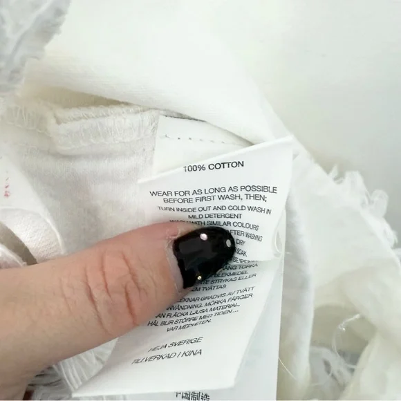 Rolla’s Dusters High Rise Distressed Denim Shorts White Size 27 Raw Hem Summer - Picture 5 of 5